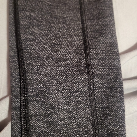 Under Armour Leggings - Picture 3 of 3